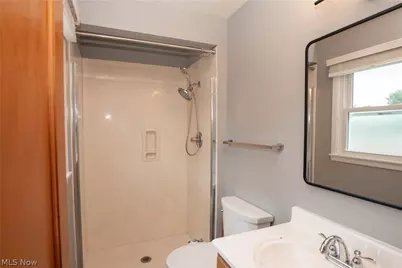 903 Glenwood Street SW, North Canton, OH 44720 - Photo 22