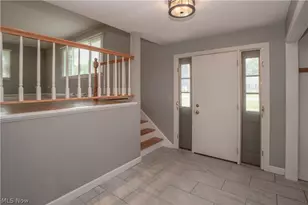 903 Glenwood St SW, North Canton, OH 44720 - Photo 4