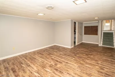 903 Glenwood Street SW, North Canton, OH 44720 - Photo 36