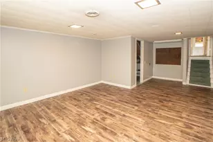 903 Glenwood St SW, North Canton, OH 44720 - Photo 36