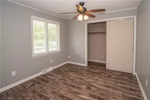 903 Glenwood St SW, North Canton, OH 44720 - Photo 32