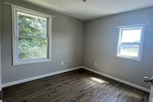 454 Kling St, Akron, OH 44311 - Photo 6