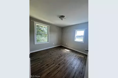 454 Kling Street, Akron, OH 44311 - Photo 6