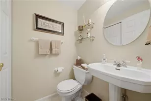 1652 Southpointe Cir NE, Canton, OH 44714 - Photo 20