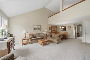 1652 Southpointe Cir NE, Canton, OH 44714 - Photo 16
