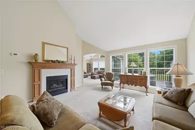 1652 Southpointe Circle NE, Canton, OH 44714 - Photo 14