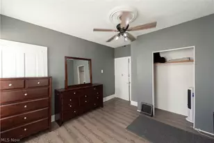 588 Elma St, Akron, OH 44310 - Photo 20