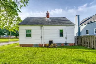 5007 Russell Ave, Parma, OH 44134 - Photo 4