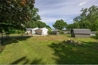 2950 Stanton Avenue NW, Massillon, OH 44647 - Photo 4