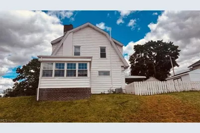 407 Korman Avenue NE, Massillon, OH 44646 - Photo 2