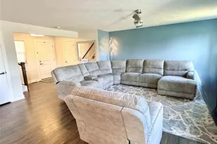 2091 Farroni Dr, Willoughby, OH 44094 - Photo 12