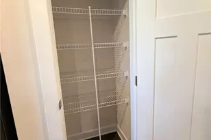 2091 Farroni Dr, Willoughby, OH 44094 - Photo 10