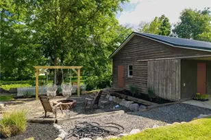 240 S Main St, Spencer, OH 44275 - Photo 32