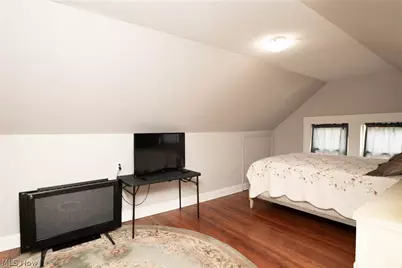2116 Newton Street, Akron, OH 44305 - Photo 20