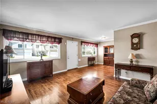 30892 Harrison Rd, Wickliffe, OH 44092 - Photo 8