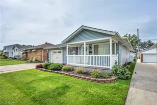 30892 Harrison Rd, Wickliffe, OH 44092 - Photo 2
