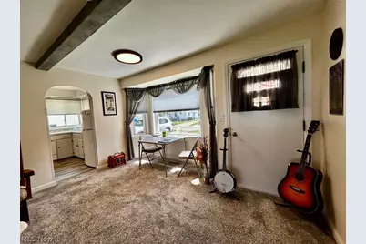 811 Leonard Avenue, Belpre, OH 45714 - Photo 6
