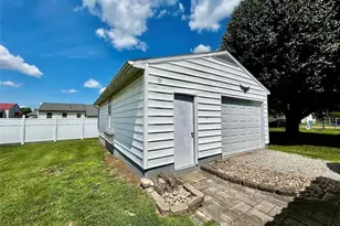 811 Leonard Ave, Belpre, OH 45714 - Photo 20