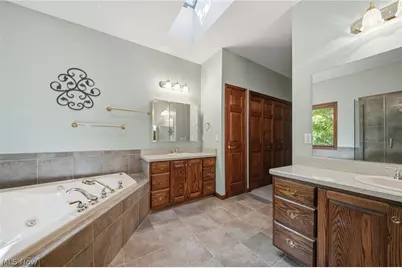 12065 Pheasant Court, Chardon, OH 44024 - Photo 18