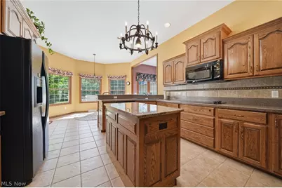 12065 Pheasant Court, Chardon, OH 44024 - Photo 12