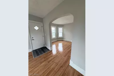 1011 E 72nd Place, Loveland, OH 44103 - Photo 2