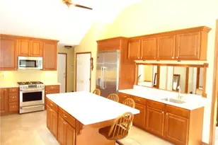 2740 S Canyon Trail, Hinckley, OH 44233 - Photo 12