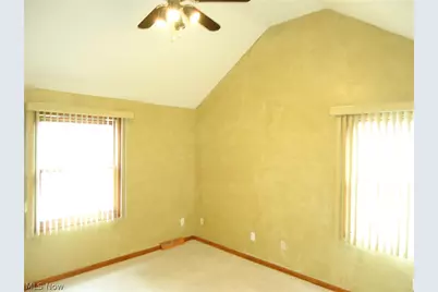 2740 S Canyon Trail, Hinckley, OH 44233 - Photo 20