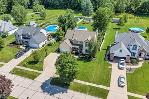34897 Shawn Dr, North Ridgeville, OH 44039 - Photo 2