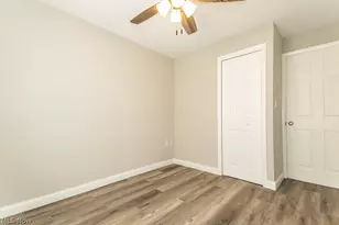 1565 Douglas Rd, Wickliffe, OH 44092 - Photo 40
