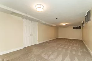1565 Douglas Rd, Wickliffe, OH 44092 - Photo 42