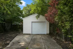 3916 Mapledale Ave, Loveland, OH 44109 - Photo 4