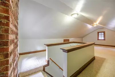 2529 Whitelaw Street, Cuyahoga Falls, OH 44221 - Photo 36