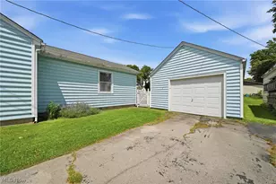 36 N Pearl St, Columbiana, OH 44408 - Photo 18