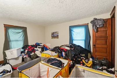 222 W Miller Avenue, Akron, OH 44301 - Photo 10