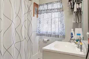 417 Raasch Ave, Akron, OH 44307 - Photo 8