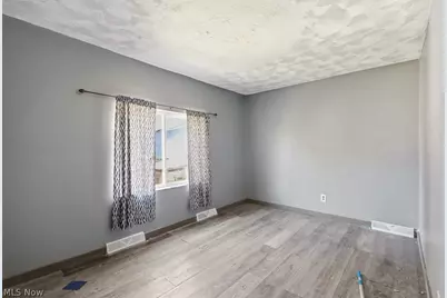 1920 Manchester Road, Akron, OH 44314 - Photo 12