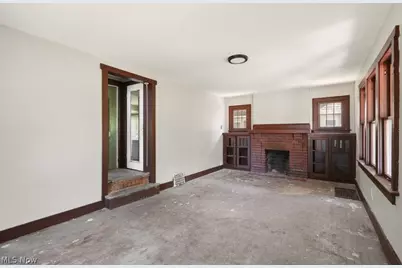 1313 Manchester Road, Akron, OH 44307 - Photo 8