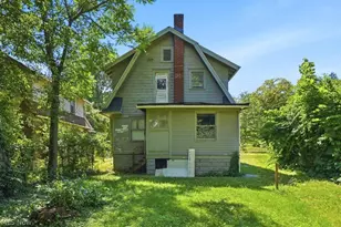 1313 Manchester Rd, Akron, OH 44307 - Photo 18