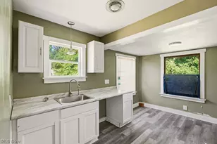 1313 Manchester Rd, Akron, OH 44307 - Photo 10