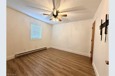 500 Morris Street, Uhrichsville, OH 44683 - Photo 8