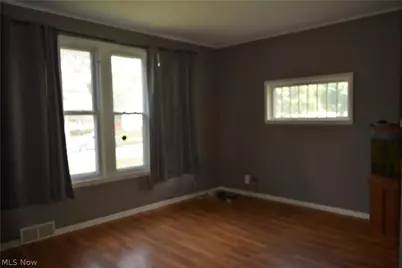166 E Main Street, New London, OH 44851 - Photo 12