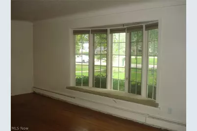 7342 Hopkins Road, Mentor, OH 44060 - Photo 2