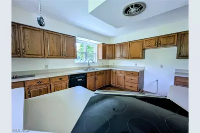 7394 Kniffen Road, Leroy, OH 44077 - Photo 26