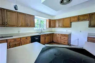 7394 Kniffen Rd, Leroy, OH 44077 - Photo 26