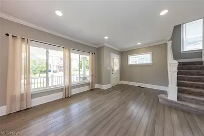1614 Robinwood Avenue, Oakwood, OH 44107 - Photo 4