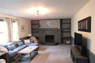 389 Tulip Trail, Wadsworth, OH 44281 - Photo 8