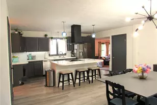 389 Tulip Trail, Wadsworth, OH 44281 - Photo 2