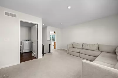 6034 Conneaut Light, Vermilion, OH 44089 - Photo 12