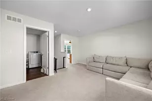 6034 Conneaut Lgt, Vermilion, OH 44089 - Photo 12