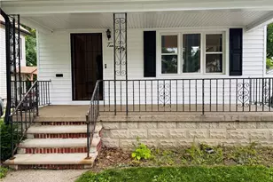1040 W 18th St, Lorain, OH 44052 - Photo 2